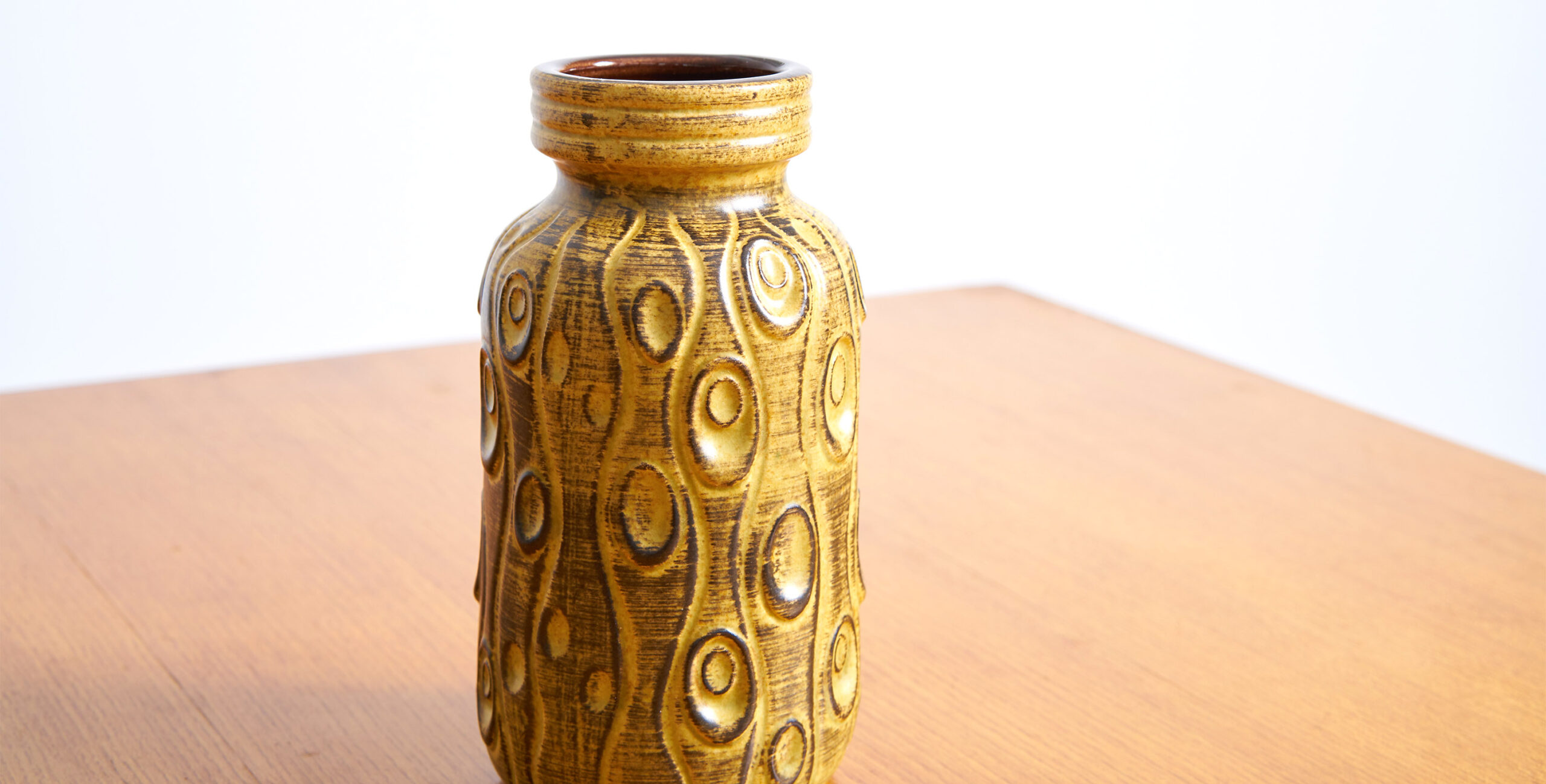 ceramiques vintage, ceramique allemande vintage, ceramique jaune vintage, vase vintage