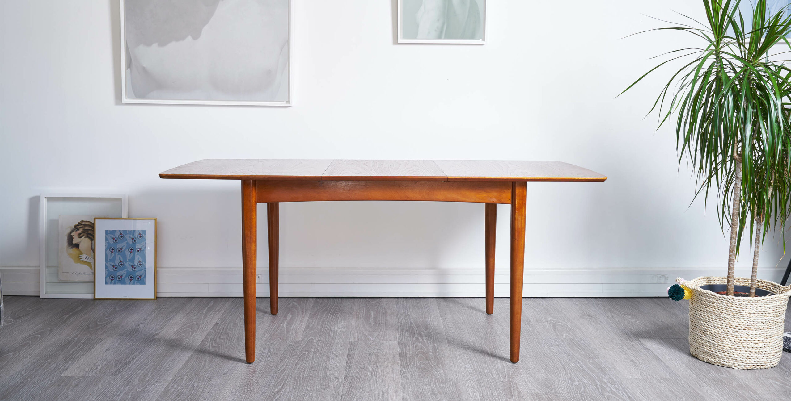 table a manger vintage, table a manger rallonges, table a manger extensible vintage, table teck vintage, table scandinave vintage, table a manger scandinave vintage, table en teck, table en teck vintage, eames, mobilier vintage paris