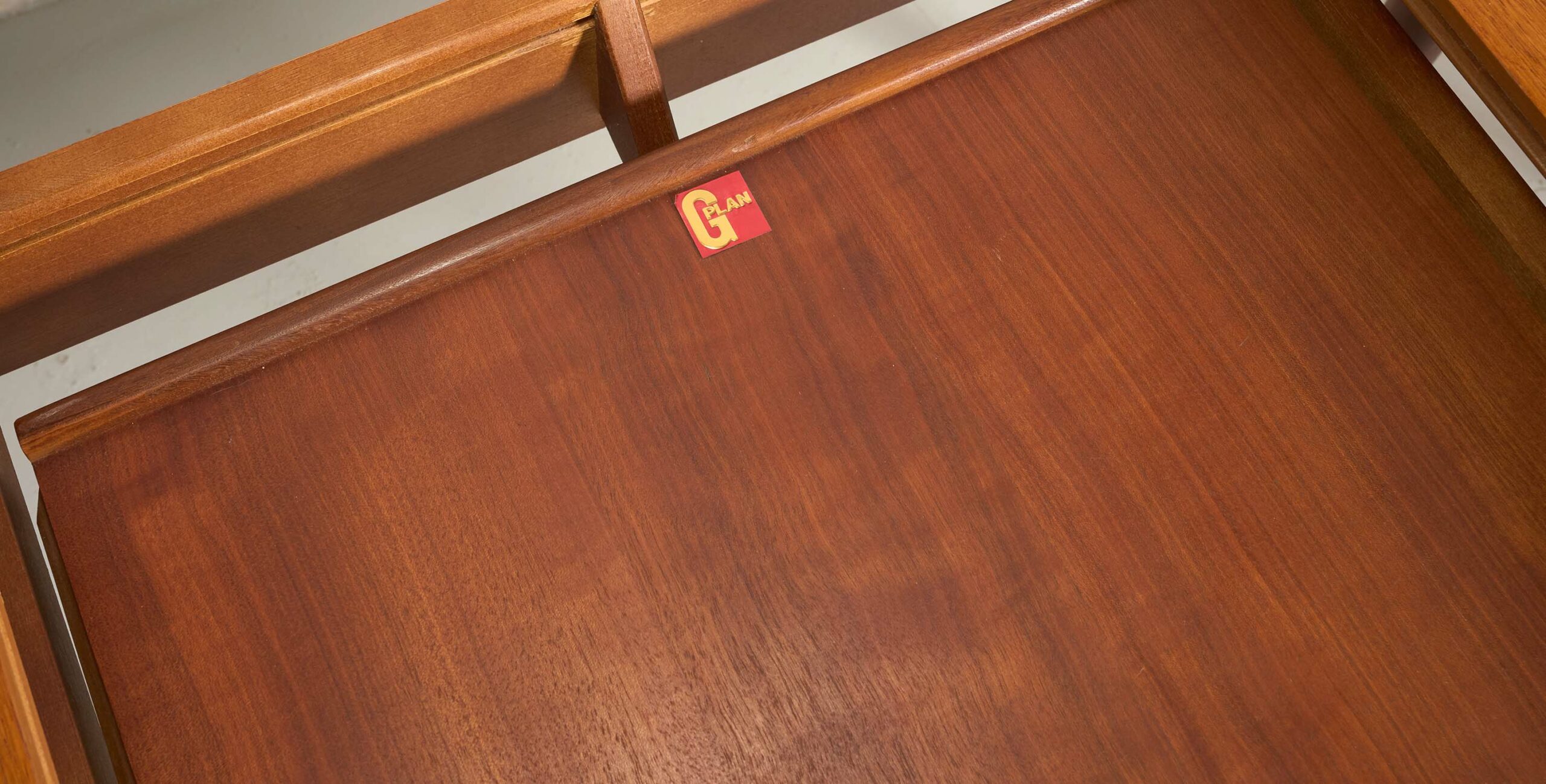 table à manger scandinave, table à manger g plan, table à manger vintage, table à manger extensible, table à manger rallonge papillon, table à manger en teck