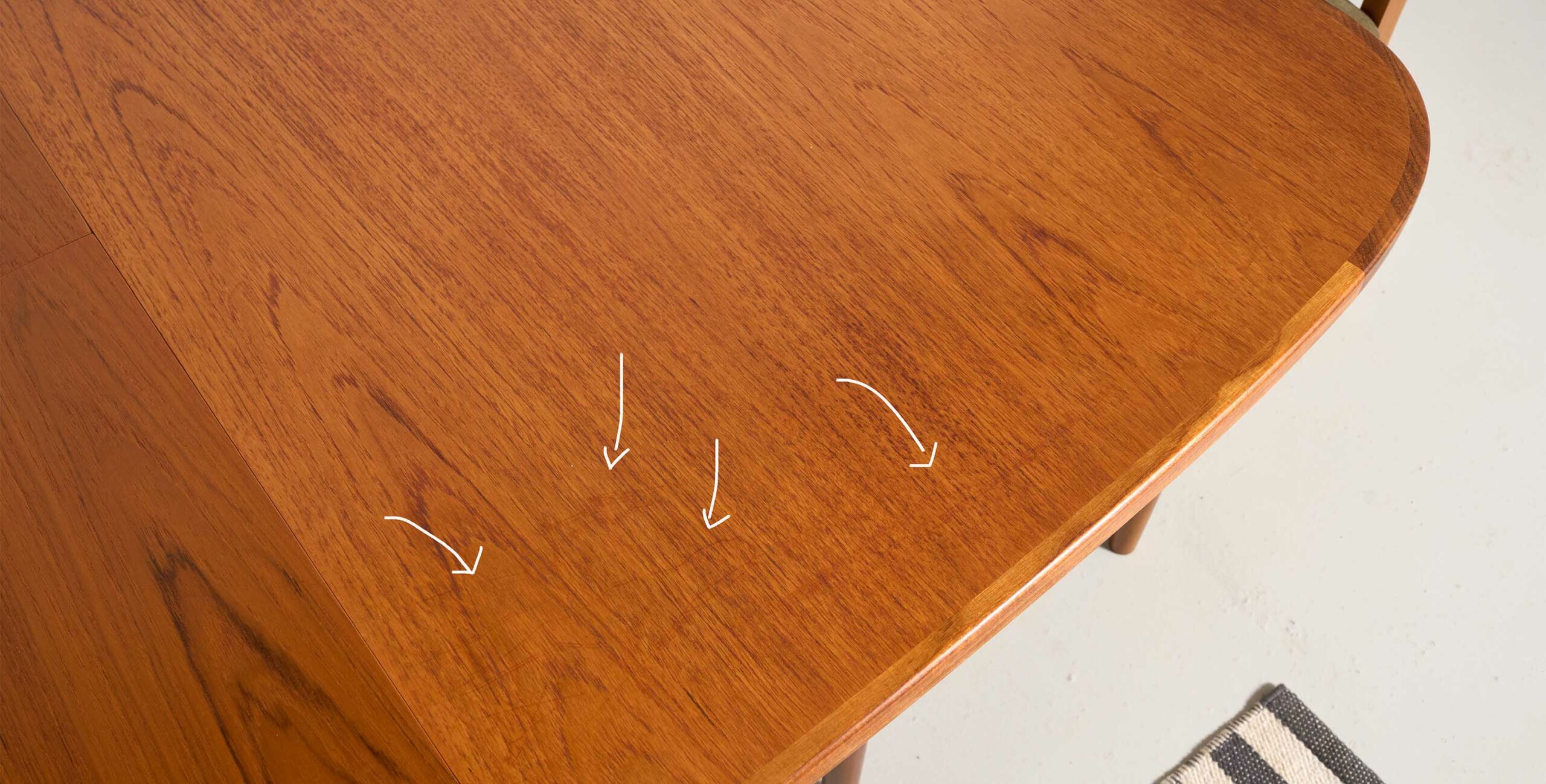 table à manger scandinave, table à manger g plan, table à manger vintage, table à manger extensible, table à manger rallonge papillon, table à manger en teck