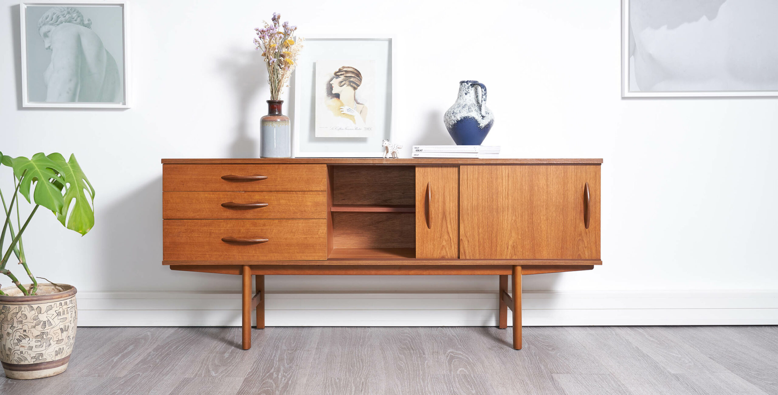 enfilade avalon, Enfilade vintage, enfilade jentique, enfilade teck vintage, enfilade teck, enfilade en teck, enfilade 2m, grande enfilade, grande enfilade jentique, enfilade scandinave, enfilade epuree, enfilade 1950, enfilade vintage paris, mobilier vintage, room 30