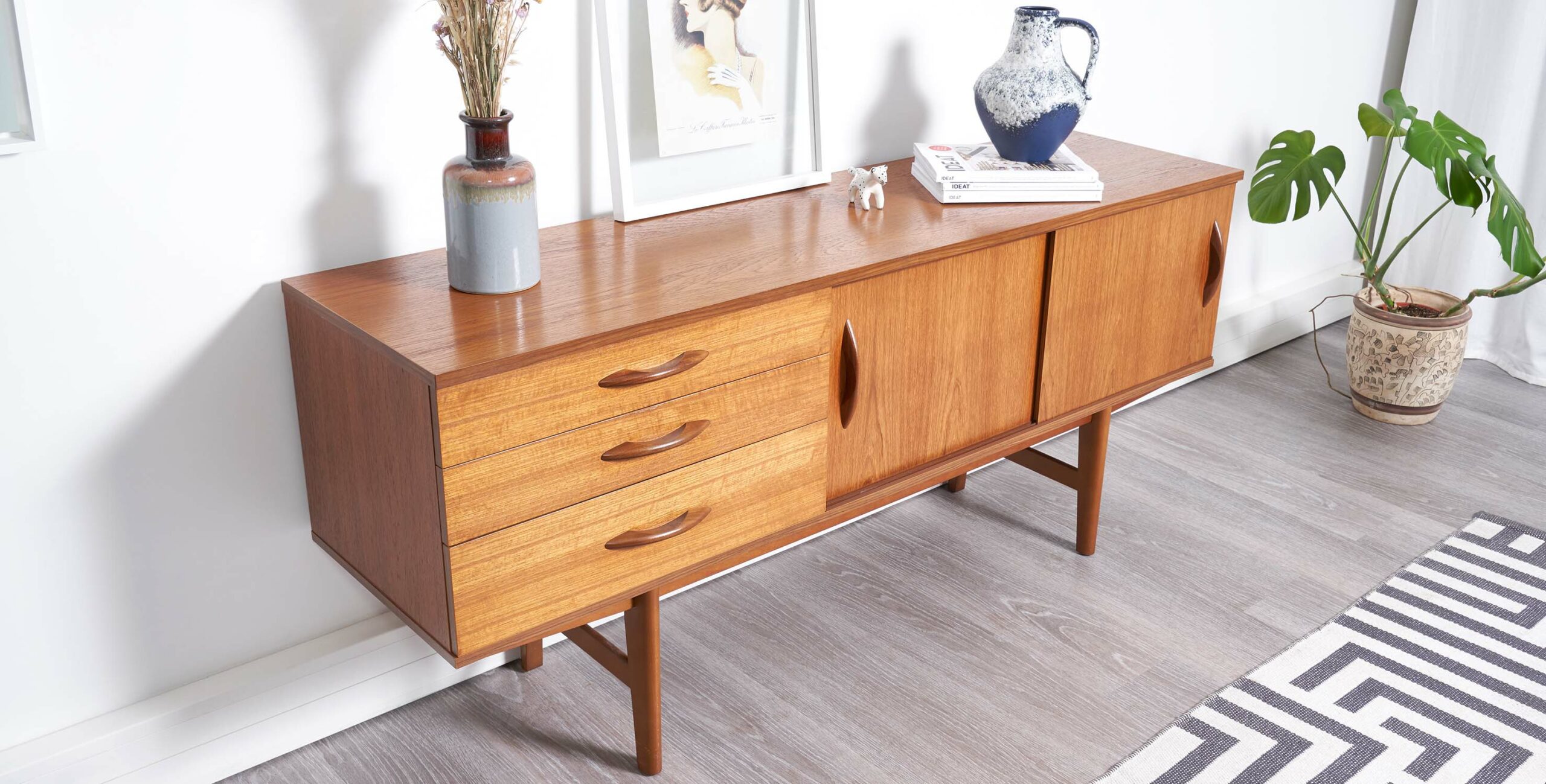 enfilade avalon, Enfilade vintage, enfilade jentique, enfilade teck vintage, enfilade teck, enfilade en teck, enfilade 2m, grande enfilade, grande enfilade jentique, enfilade scandinave, enfilade epuree, enfilade 1950, enfilade vintage paris, mobilier vintage, room 30