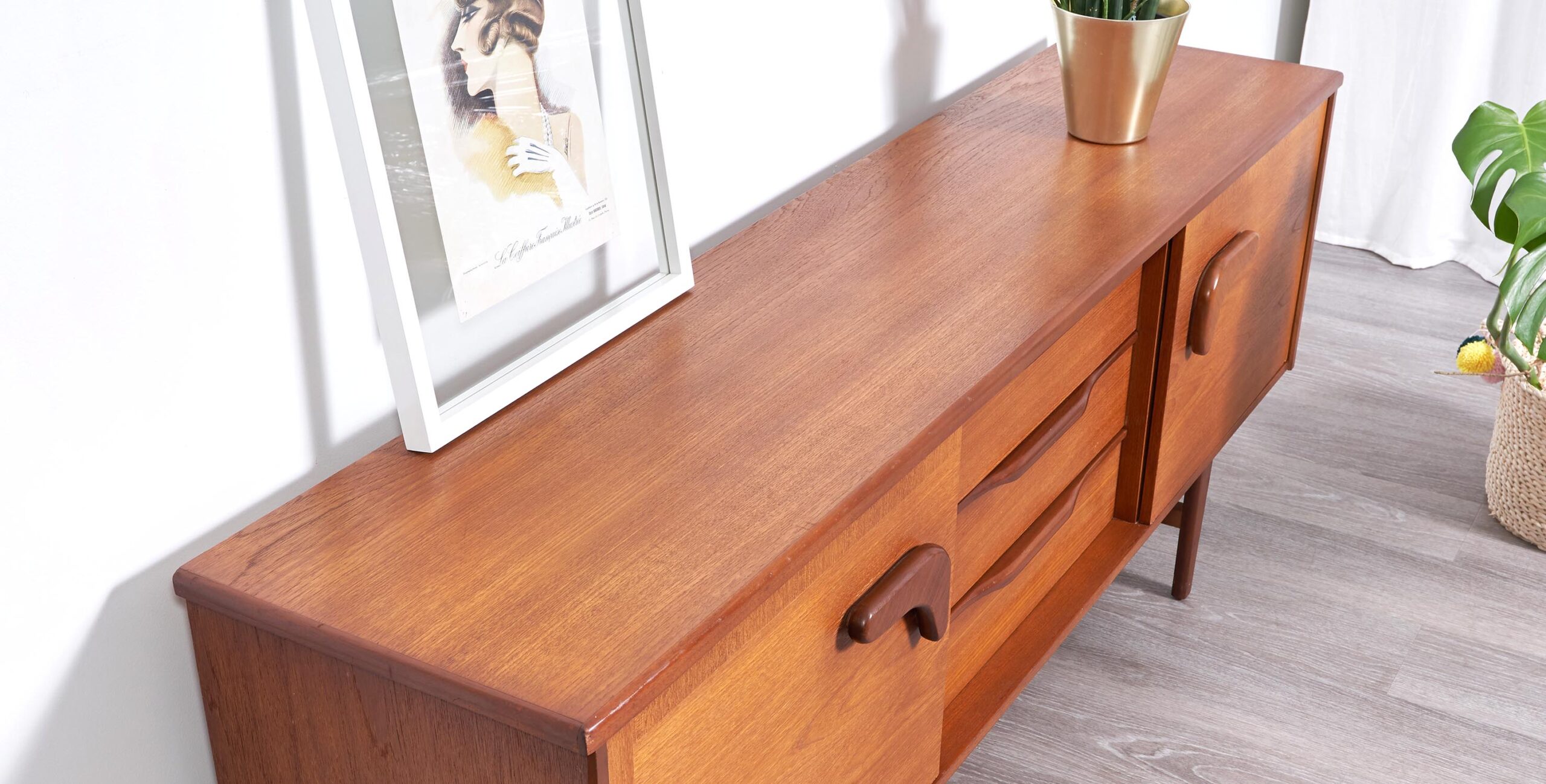 enfilade scandinave vintage, Enfilade vintage, enfilade jentique, enfilade teck vintage, enfilade teck, enfilade en teck, enfilade 2m, grande enfilade, grande enfilade jentique, enfilade scandinave, enfilade epuree, enfilade 1950, enfilade vintage paris, mobilier vintage, room 30