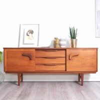 enfilade scandinave vintage, Enfilade vintage, enfilade jentique, enfilade teck vintage, enfilade teck, enfilade en teck, enfilade 2m, grande enfilade, grande enfilade jentique, enfilade scandinave, enfilade epuree, enfilade 1950, enfilade vintage paris, mobilier vintage, room 30