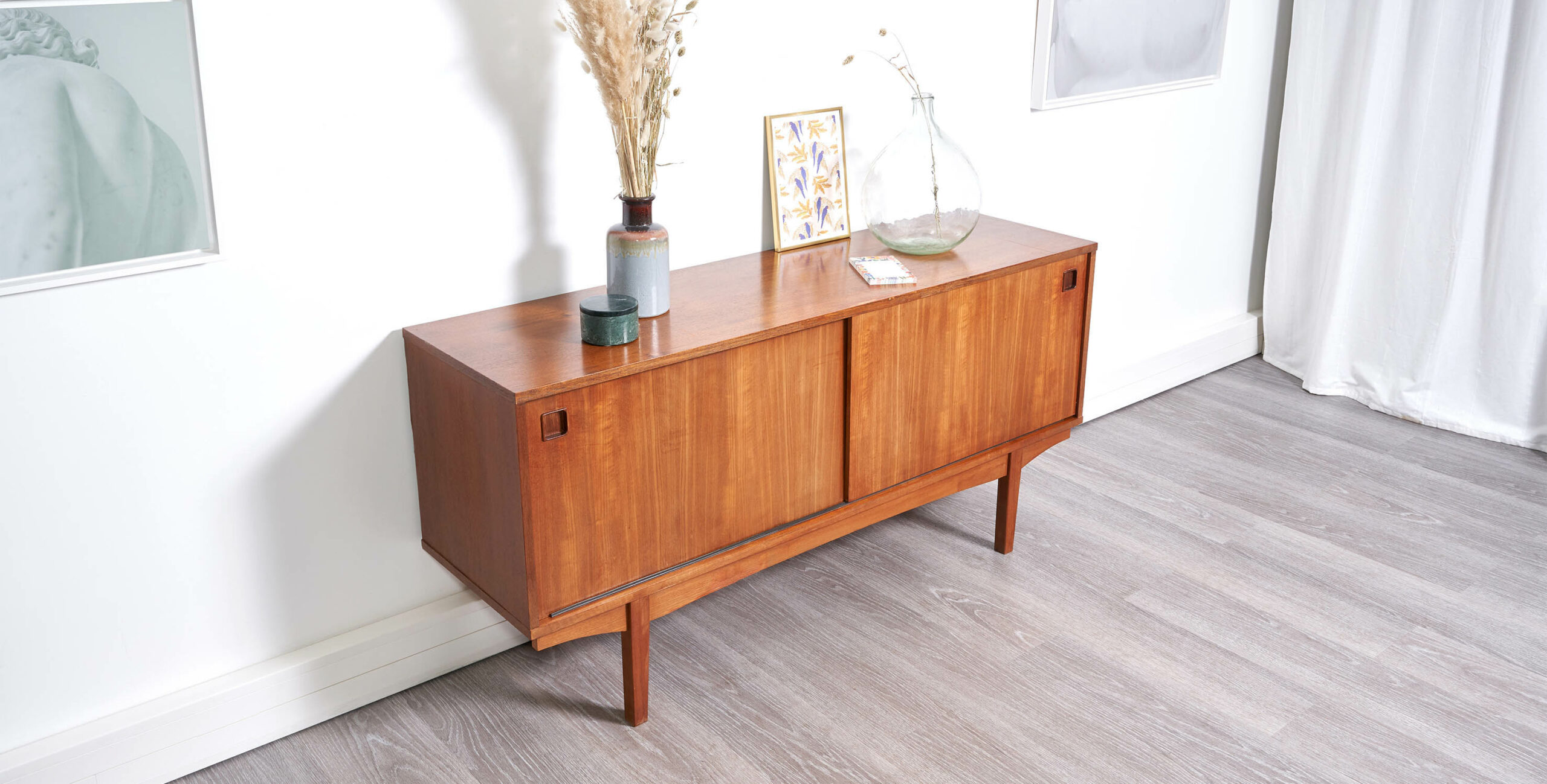 enfilade scandinave vintage, Enfilade vintage, enfilade jentique, enfilade teck vintage, enfilade teck, enfilade en teck, enfilade 2m, grande enfilade, grande enfilade jentique, enfilade scandinave, enfilade epuree, enfilade 1950, enfilade vintage paris, mobilier vintage, room 30, enfilade portes coulissantes, enfilade vintage coulissante, enfilade avec portes coulissantes. petite enfilade vintage