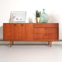 enfilade vintage, enfilade jentique, enfilade avalon, avalon yatton, enfilade scandinave, enfilade anglaise, enfilade anglaise vintage, enfilade teck, enfilade en teck, enfilade teck vintage, enfilade mcintosh, enfilade danoise, enfilade danoise vintage, buffet vintage, buffet teck, enfilade vintage Paris