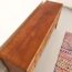 Enfilade nathan, enfilade scandinave 180cm, enfilade vintage Nathan, enfilade poignées dorées, enfilade poignées laiton, enfilade squares, enfilade vintage 180cm, enfilade minimaliste, enfilade avec carrés, enfilade teck, enfilade 3 tiroirs et 3 portes, enfilade anglaise vintage, enfilade scandinave poignées rondes dorées