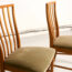 chaises vintage, 4 chaises vintage, chaises à barreaux vintage, chaises scandinaves, chaises MCintosh, chaises anglaises, 4 chaises anglaises, 4 chaises scandinaves, 4 chaises velours, chaises kaki, chaises vintage kaki