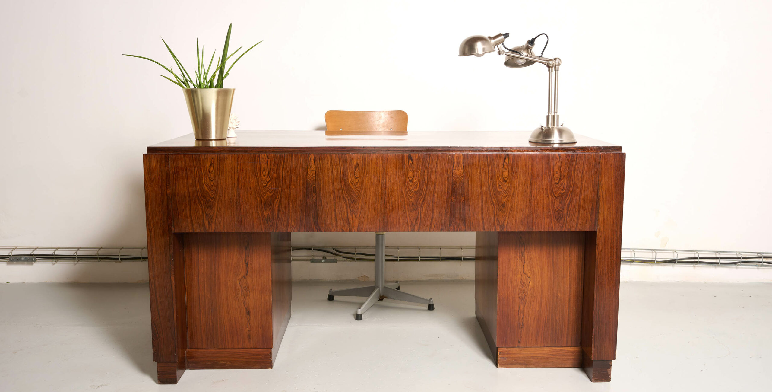 bureau art déco, bureau art déco ancien, bureau vintage, bureau milieu de pièce, bureau en noyer, bureau art deco, bureau milieu de pièce